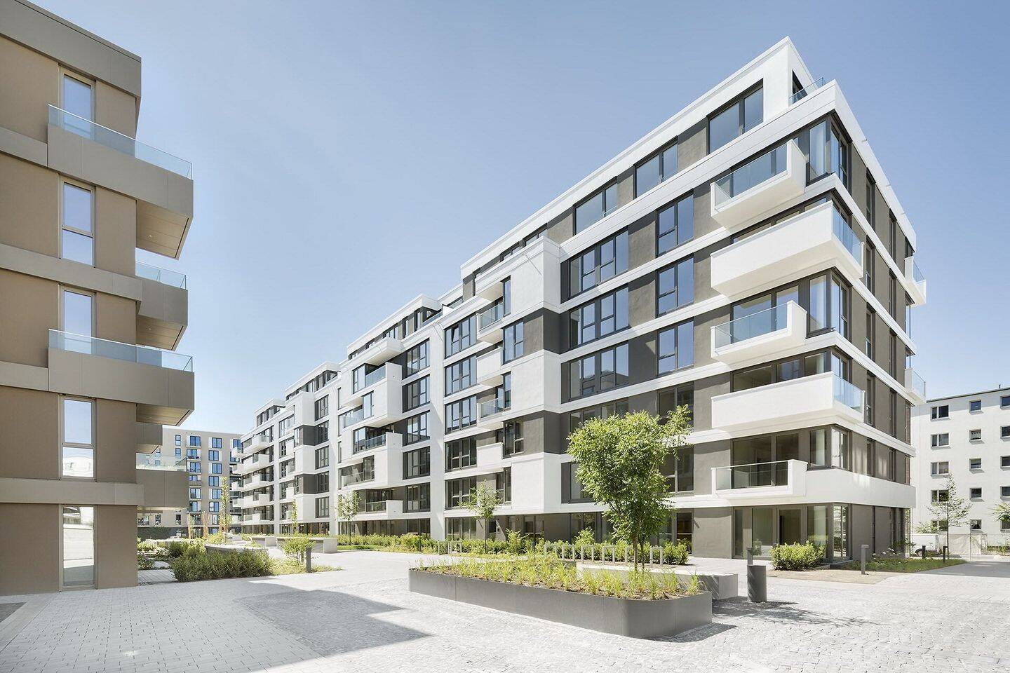 Luisenpark - große 4 Zimmer mit EBK, Parkett und 2 Bädern - Photo 1