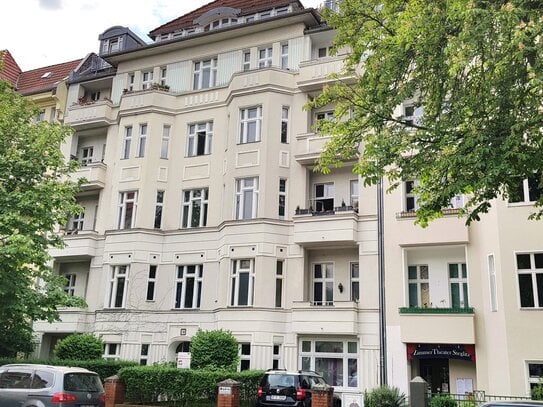 Büro / Geschäftsräume, 3 Zimmer + Außenterrasse, EG in Steglitz, nähe Schloßstraße