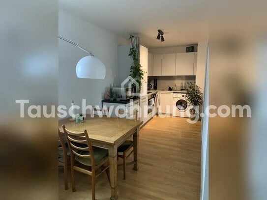 [TAUSCHWOHNUNG] Große 3-Zimmer Wohnung mit Balkon gegen zwei kleinere