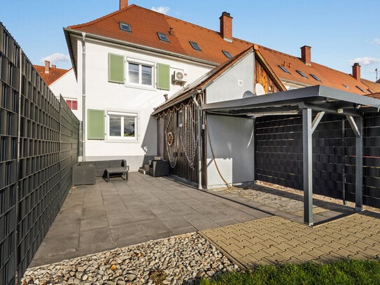 Modernes Reihenendhaus mit großem Garten in der Gartenstadt