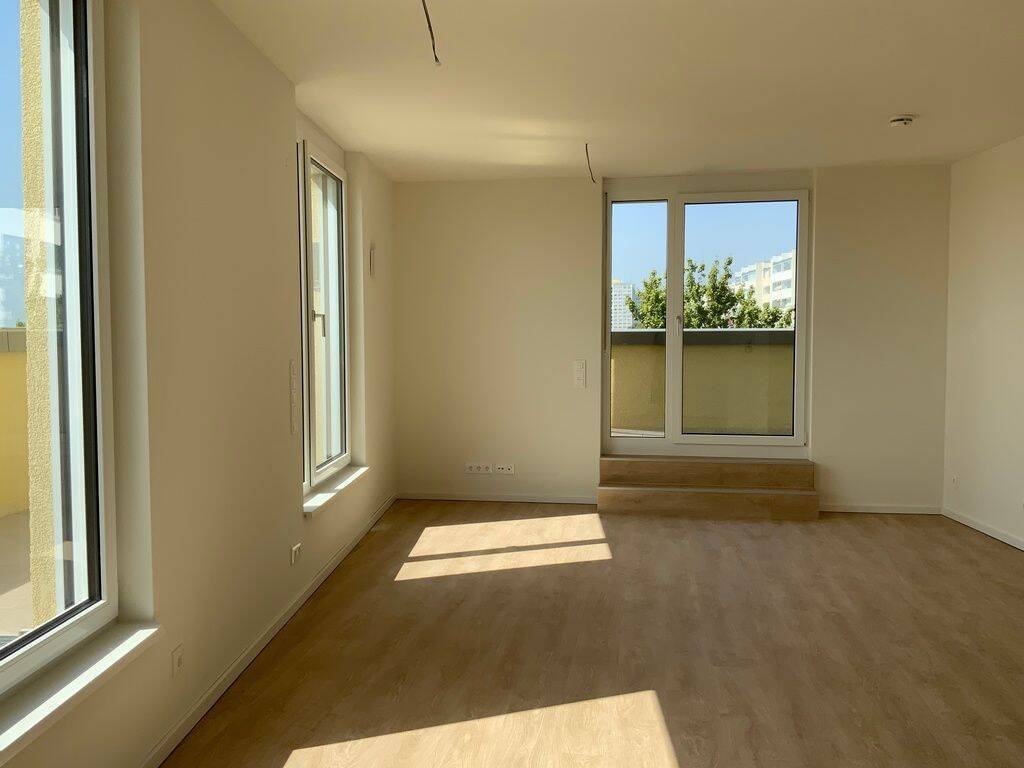 DG-Wohnung mit umlaufender Terrasse - 3-Zimmer mit Weitblick - Foto 1