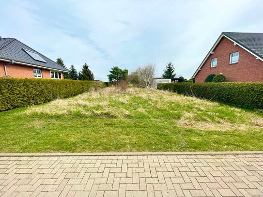 Baugrundstück von 780m² in einer ruhigen, ländlichen Umgebung mit unverbautem Blick aufs Feld