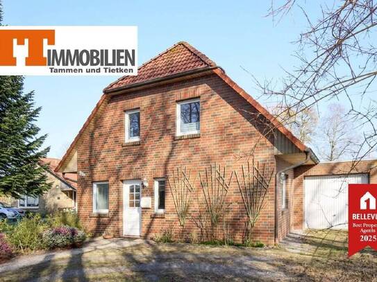 TT bietet an: Modernes Wohnen in ruhiger Lage - Lichtdurchflutetes Haus in Rüstersiel!