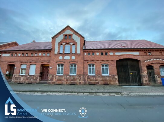 Dreiseitenhof in Groß Schwechten mit Einliegerwohnung