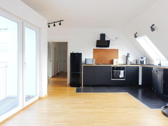 *Trier* einzigartige 5 ZKB Penthousewohnung mit weitläufiger Dachterrasse in bester Innenstadtlage!