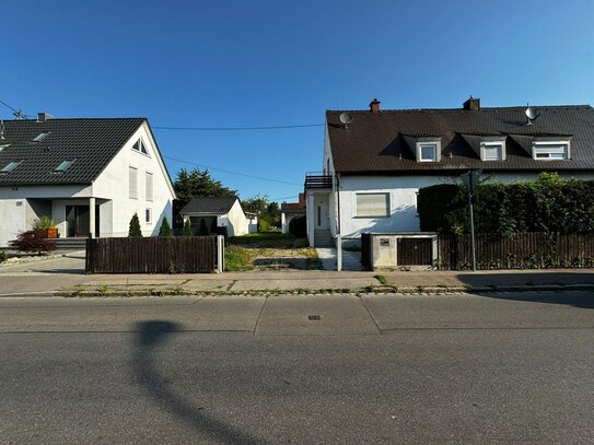 Frisch renoviertes Familienhaus im Grünen, Augsburg-Firnhaberbau