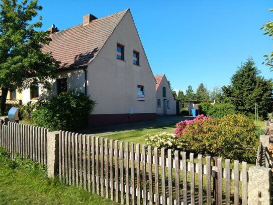 *RESERVIERT* Sanierungsbedürftiges Wohnhaus auf tollen Grundstück