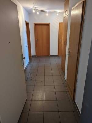 Sanierte 3-Zimmer-Wohnung mit Balkon in Bergisch Gladbach