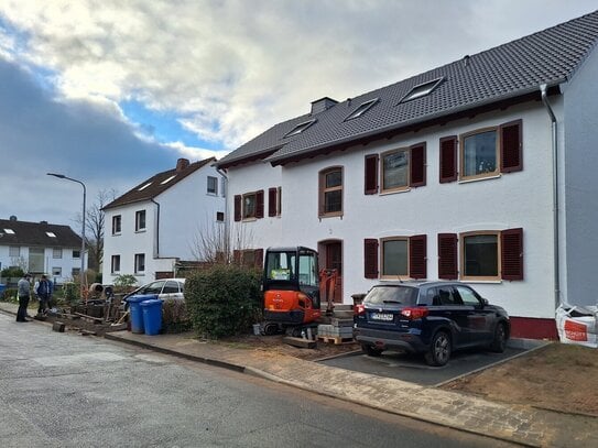 Charmante 3-Zimmer-Dachgeschosswohnung mit Balkon - Ein Platz für Ihre Ideen!