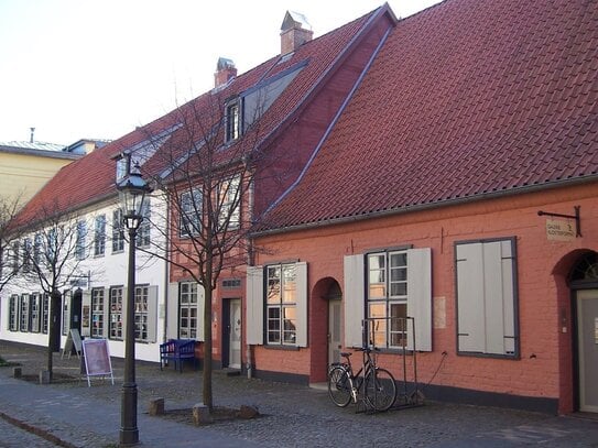 Günstiges Lager mit Fenster und Heizung in Rostock-Stadtmitte