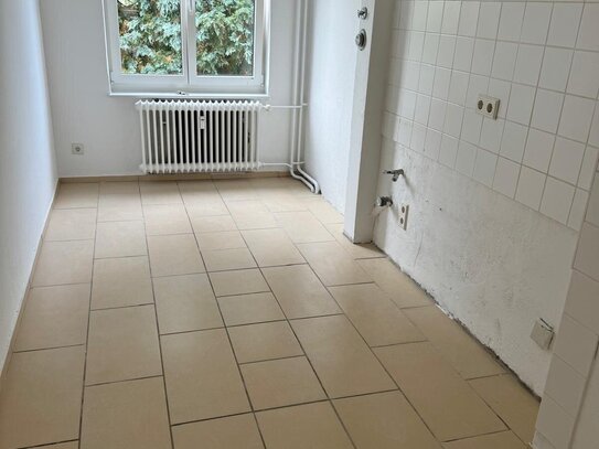 Komplett renovierte 3 Zimmer Wohnung