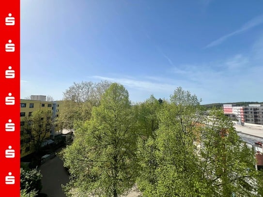 Sonnige Wohnung mit großem Balkon in guter Lage in Geretsried-Gartenberg