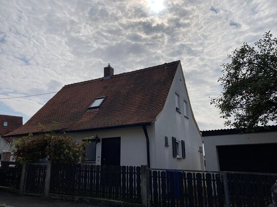 Klein, Fein, Mein – Gemütliches Einfamilienhaus in Wemding.