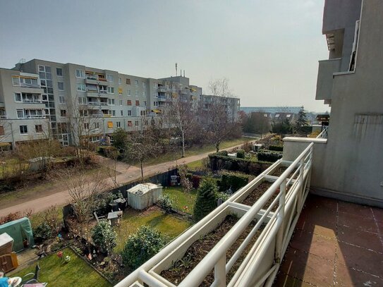 Große 1 Raum Wohnung mit Super Ausblick !