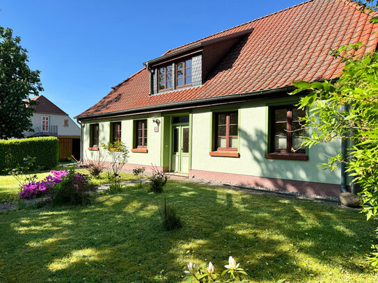 Historisches Kapitänshaus an der Strandstraße