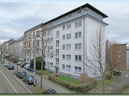 Frei werdende 3-ZKB mit Balkon, Kassel-West, Goethestraße