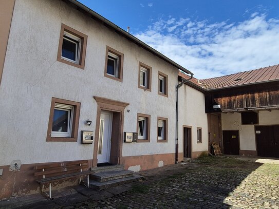 Bauernhaus - Renoviert - Mit Ausbaureserve und guter Rendite-Chance!