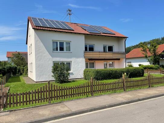 *RESERVIERT!* Interessantes Zweifamilienhaus in sonniger ruhiger Lage!