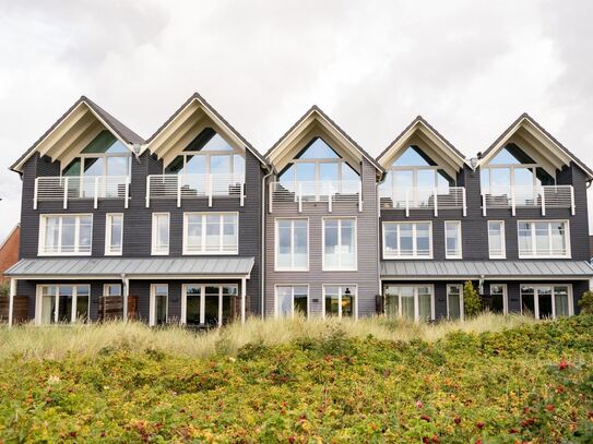 Strandhaus mit unverbaubarem Meerblick + eigenem GB-Blatt