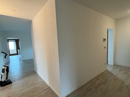 Modernisierte 4,5-Zimmer-Wohnung mit Balkon und ruhiger, naturnaher Lage-ideal für Sportbegeisterte!