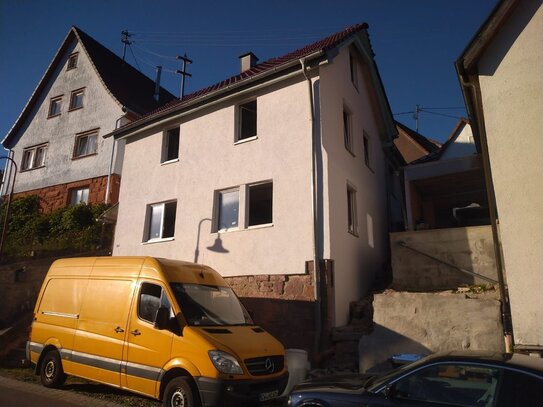 Zweifamilienhaus zum Ausbauen