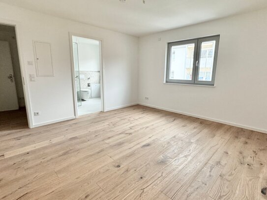 Nähe Sulzbacher Straße ! Erstbezug in eine moderne 1-ZW, 29 m², moderne EBK, 3.OG ohne Aufzug