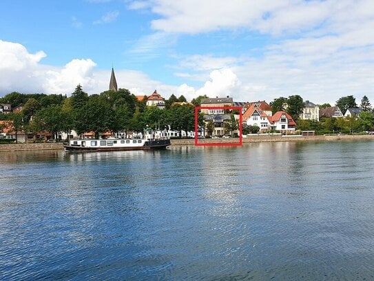 Eigentumswohnung mit Blick auf die Ostsee und den Hafen.