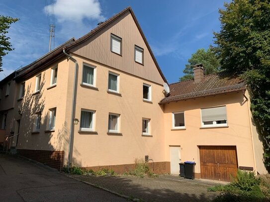 Gepflegtes, einseitig angebautes Wohnhaus mit Garage und separatem Gartengrundstück |sofort frei