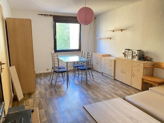 Möblierte 1 Zimmer Wohnung mit separater Küche