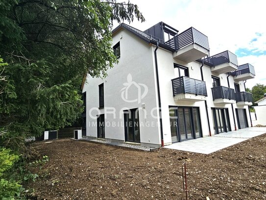 ***Wohntraum mit Garten vor den Toren Münchens - Neubau Reiheneckhaus KFW 55 mit PV in Baldham***