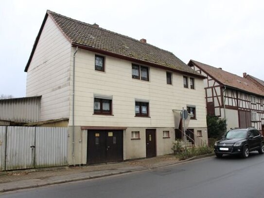 Altbau in Schweinsberg - renovierungsbedürftig