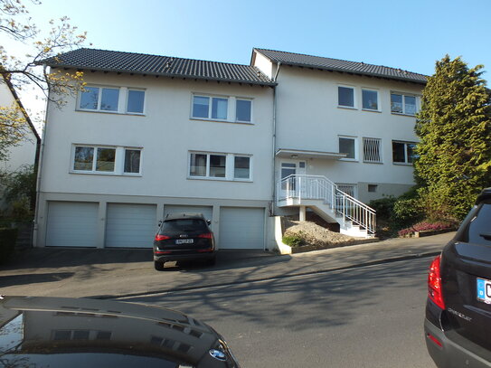 Großzügige 3 -Zimmer Wohnung in Bonn Bad Godesberg, OT Schweinheim Nähe Godesburg