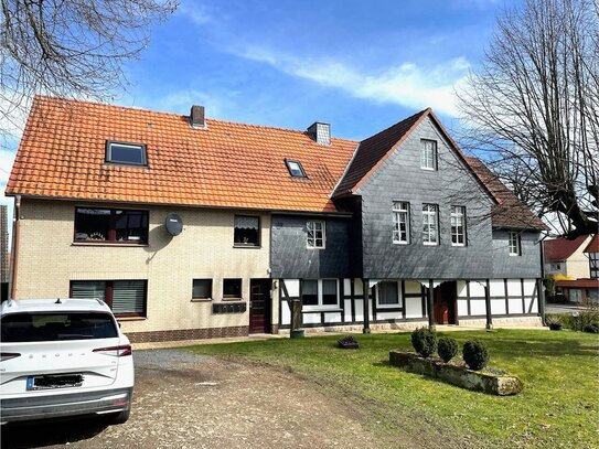 Gepflegtes Mehrfamilienhaus in Adelebsen OT Güntersen