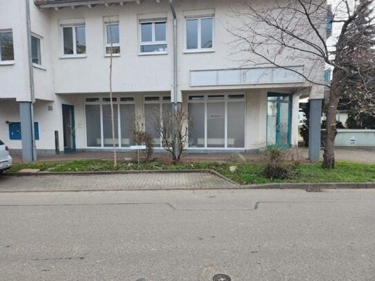 Gewerberaum mit Schaufenster mit 111 m² Fläche in Bad Krozingen