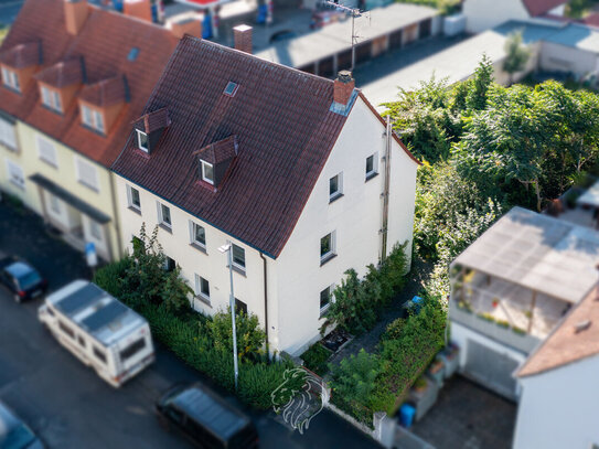 Mehrfamilienhaus mit 3 Wohneinheiten - Sanierungsobjekt in begehrter Zentrallage von Schweinfurt!