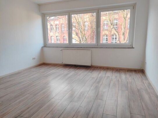 Duisburg-Homberg, Kirchstraße 140 - gemütliche 2-Zimmer-Wohnung ab Mai zu mieten !!