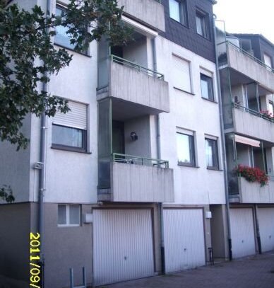 1,5 ZKB Dachgeschoßwohnung mit Balkon und Stellplatz