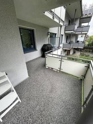 3,5-Zimmer-Wohnung mit großzügigem Balkon mit Blick ins Grüne