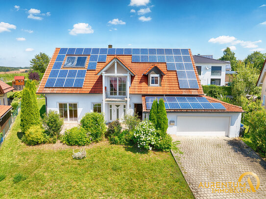 Großzügiges und gepflegtes Einfamilienhaus mit PV, Solar, Garten und Doppelgarage zu verkaufen