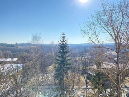 +++Schickes Bad und Balkon mit Weitblick+++