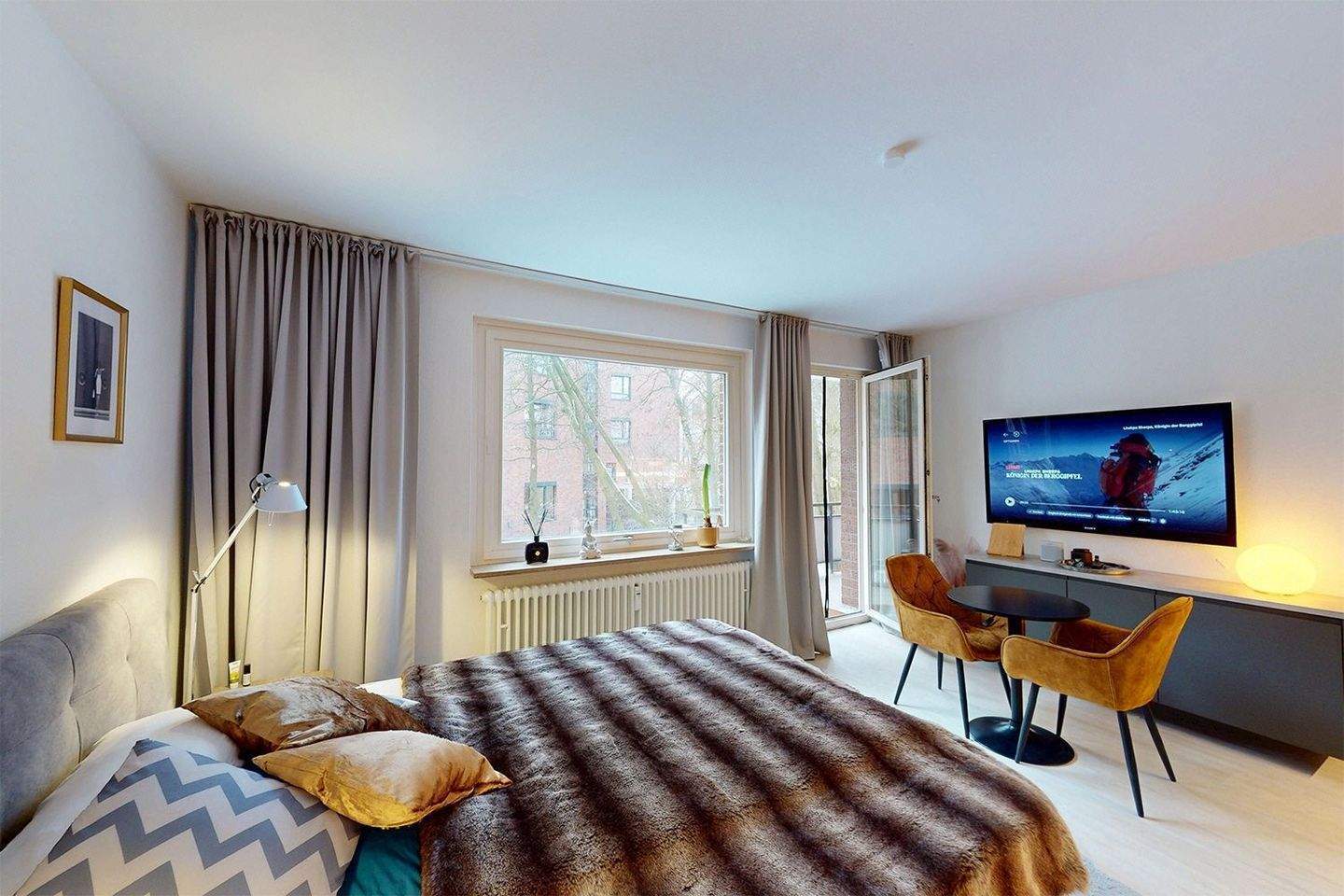 DREAMHOUSE Immobilien: Einfach perfekt - Tiefgarage, großer Balkon und ruhig!