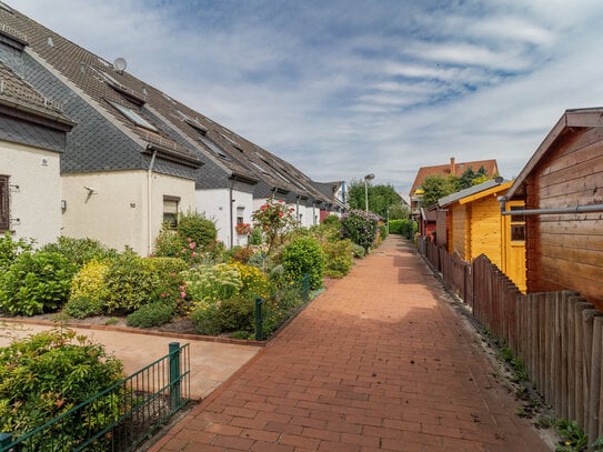 Attraktives Reihenmittelhaus mit 5 Zimmern und gepflegtem Garten in Bremen