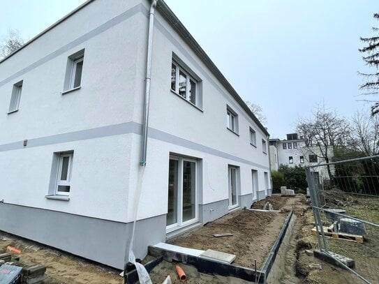 Vermietung Neubau-Doppelhaushälfte (Erstbezug) im Komponistenviertel mit integrierter Garage