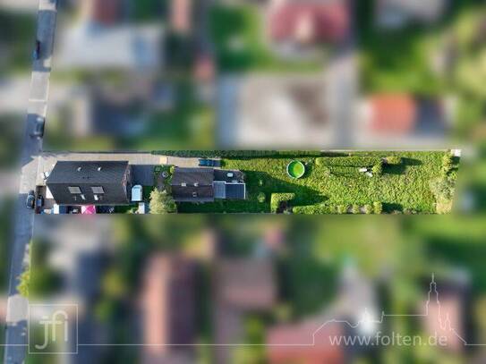 Junges Doppelhaus + teilmodernisiertes Einfamilienhaus + Bauplatz in Veenhusen