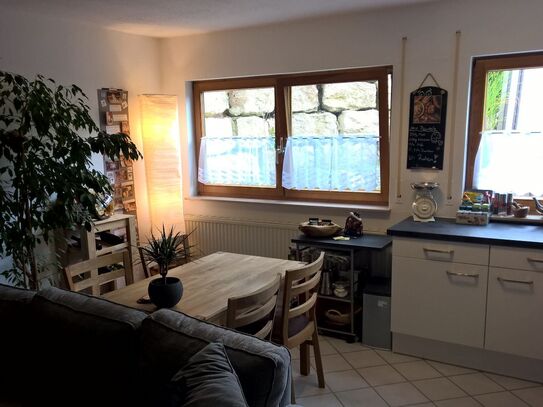 2 Zimmer Wohnung (Einliegerwohnung) in ruhiger Lage