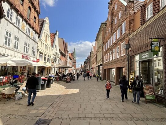 Gewerbefläche mit Außenbereich, ca. 90,31 m², mittig der Grapengießerstraße in Lüneburg