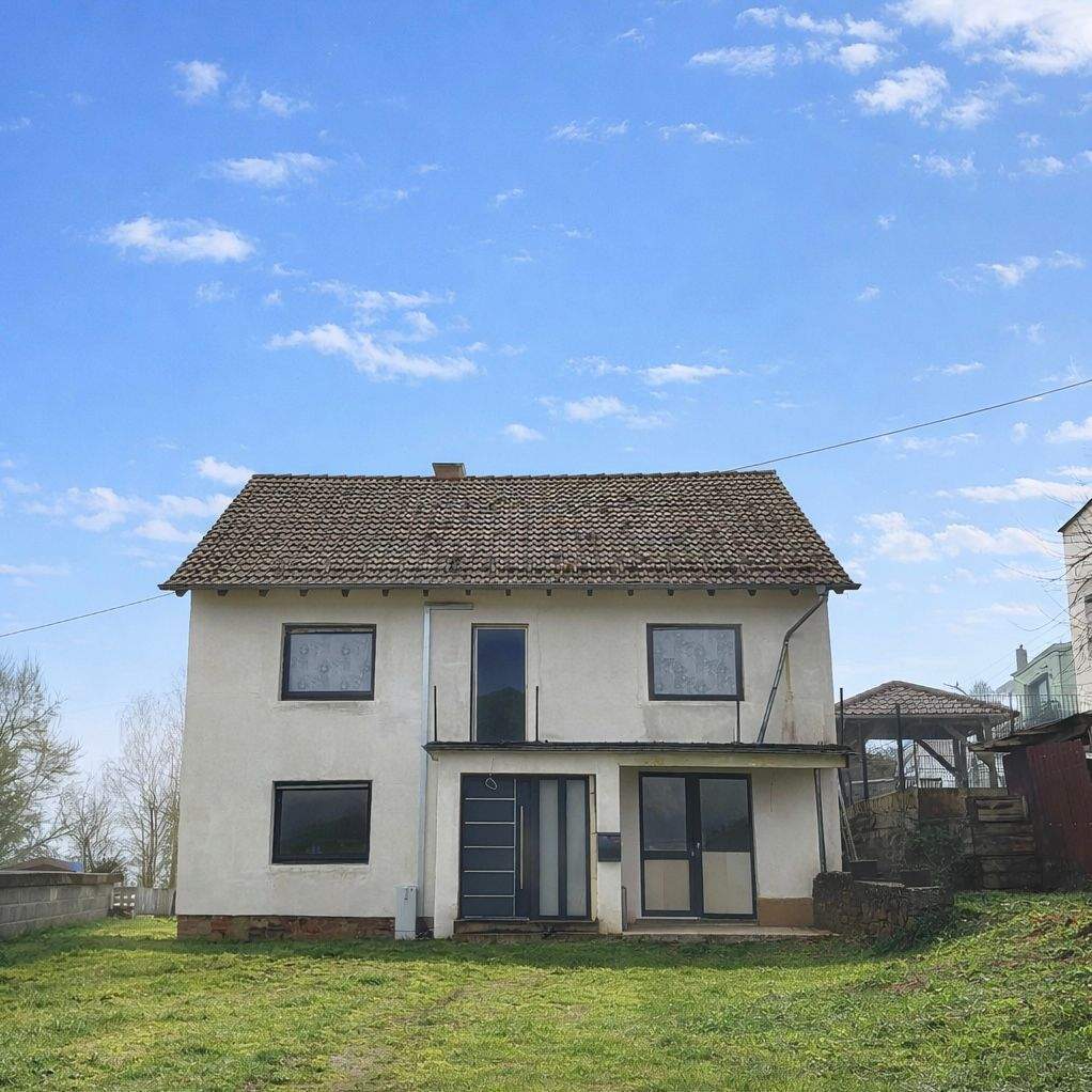 Immobilie in Wadern - Freistehendes Einfamilienhaus mit Mordenisierungsbasis in Wadern-Steinberg - Bild 0