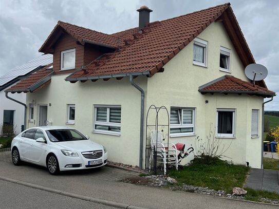 freistehendes Einfamilienhaus in zentraler Lage von Aldingen