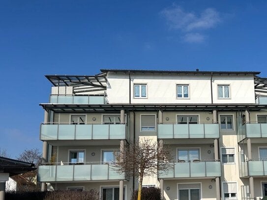 exklusive Wohnung mit großem Südbalkon (Falkenstraße)