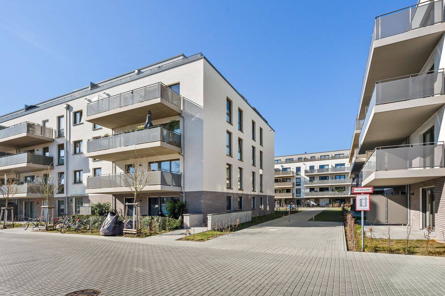 2-Zimmer-Wohnung mit EBK und Balkon - Ihr neues Zuhause für Singles oder Paare - Photo 1